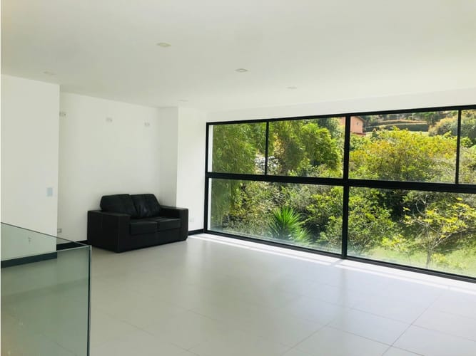 Casa de 4 alcobas en arriendo en El Retiro, 575 m² · foto 7 de 19