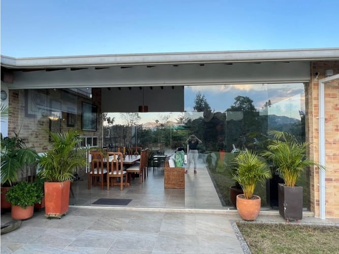 Casa de 4 alcobas en venta en El Retiro, 550 m² · foto 3 de 16