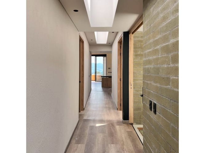 Casa de 5 alcobas en venta en Puente Pelaez, El Retiro, 413 m² · foto 12 de 12