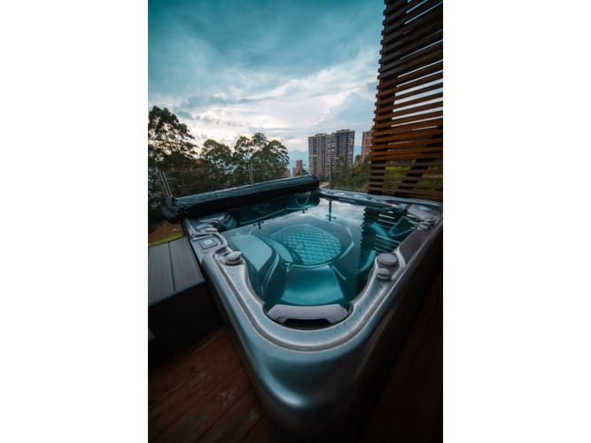 Casa de 4 alcobas en venta en El Poblado, Medellín, 450 m² · foto 5 de 24