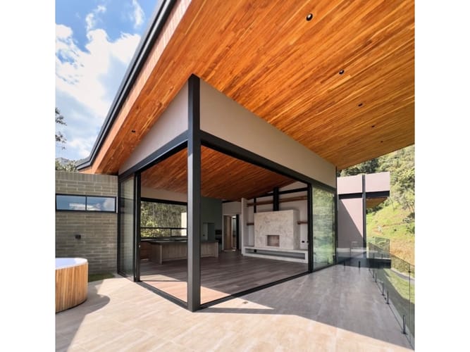 Casa de 5 alcobas en venta en El Retiro, 409 m² · foto 4 de 24
