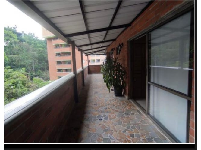 Apartamento de 3 alcobas en venta en Sabaneta Real, Sabaneta, 110 m² · foto 2 de 23