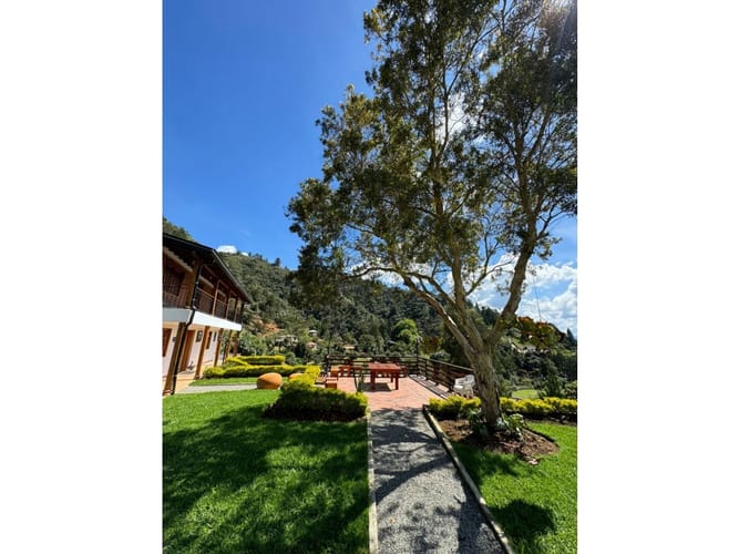 Casa de 4 alcobas en venta en Guarne, 270 m² · foto 18 de 24