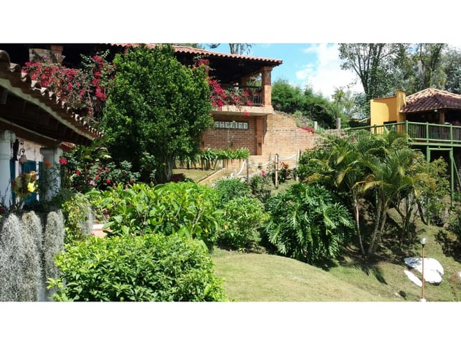 Casa de 6 alcobas en venta en Actividad Multiple, Copacabana, 950 m² · foto 14 de 24