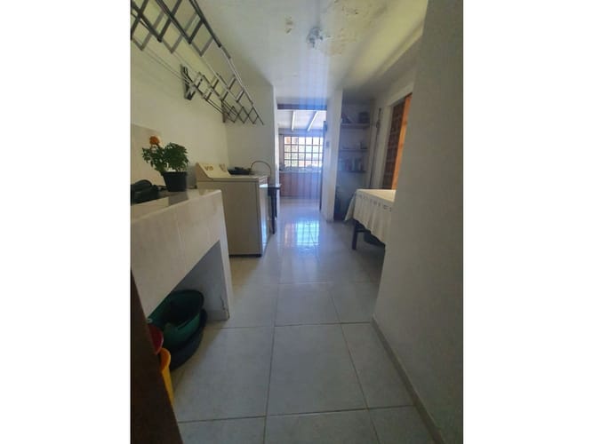 Casa de 4 alcobas en venta en Medellín, 330 m² · foto 19 de 24