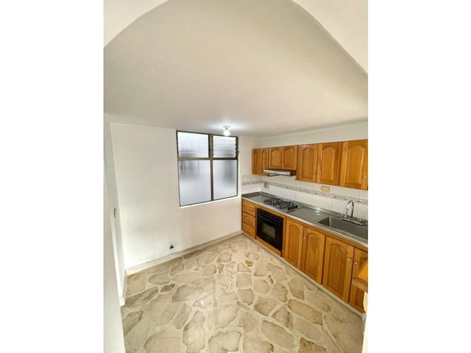 Apartamento de 4 alcobas en venta en Medellín, 154 m² · foto 2 de 15
