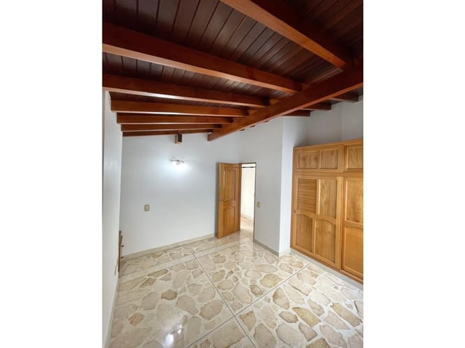 Apartamento de 4 alcobas en venta en Medellín, 154 m² · foto 5 de 15