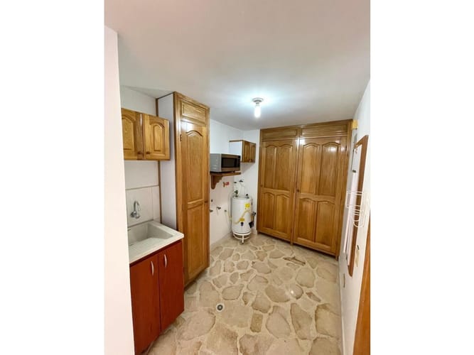 Apartamento de 4 alcobas en venta en Medellín, 154 m² · foto 13 de 15
