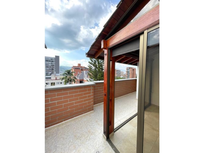 Apartamento de 4 alcobas en venta en Medellín, 154 m² · foto 14 de 15