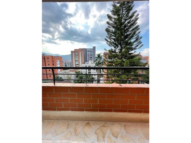 Apartamento de 4 alcobas en venta en Medellín, 154 m² · foto 15 de 15