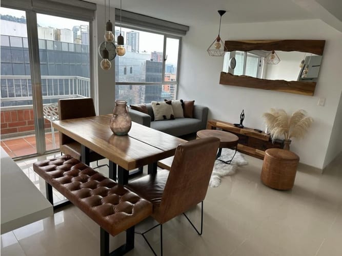 Apartamento de 3 alcobas en arriendo en El Poblado, Medellín, 74 m² · foto 3 de 11