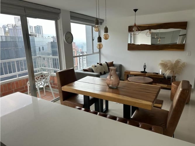 Apartamento de 3 alcobas en arriendo en El Poblado, Medellín, 74 m² · foto 4 de 11