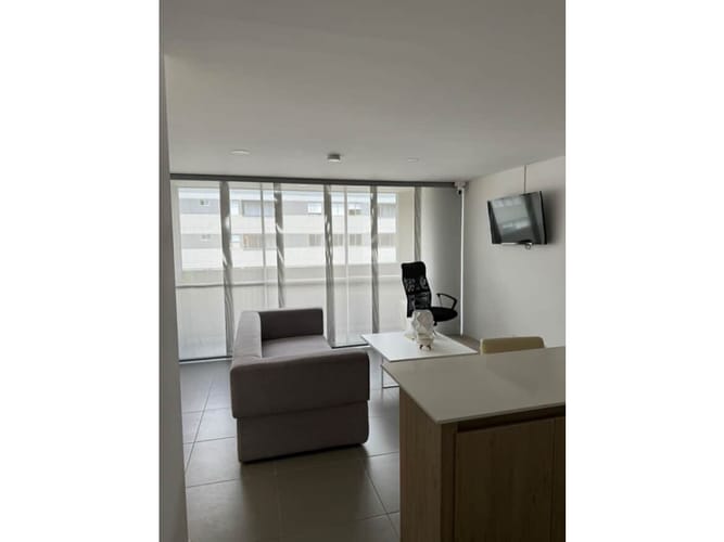 Apartamento de 2 alcobas en arriendo en Iriza, Envigado, 85 m² · foto 4 de 7