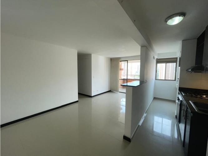 Apartamento de 3 alcobas en venta en Vegas De La Doctora, Sabaneta, 66 m² · foto 4 de 24