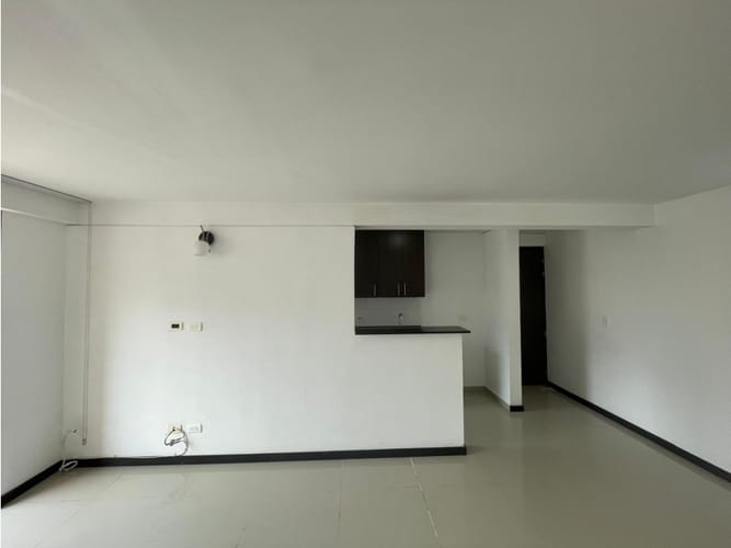 Apartamento de 3 alcobas en venta en Vegas De La Doctora, Sabaneta, 66 m² · foto 5 de 24