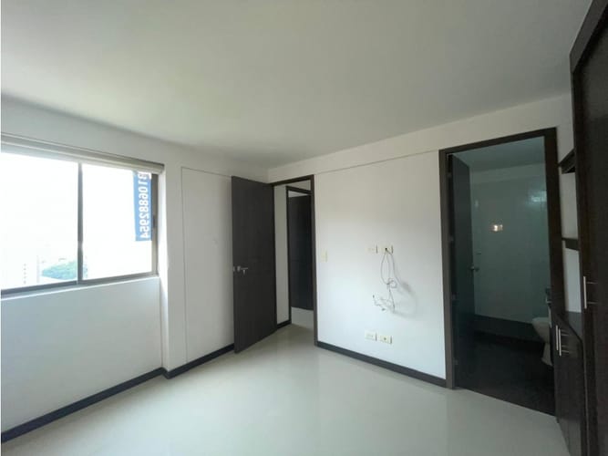Apartamento de 3 alcobas en venta en Vegas De La Doctora, Sabaneta, 66 m² · foto 10 de 24