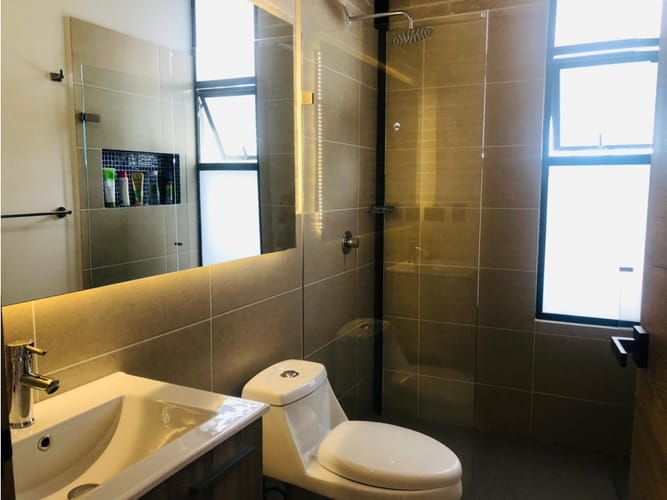 Casa de 5 alcobas en venta en Belchite, Rionegro, 370 m² · foto 20 de 24