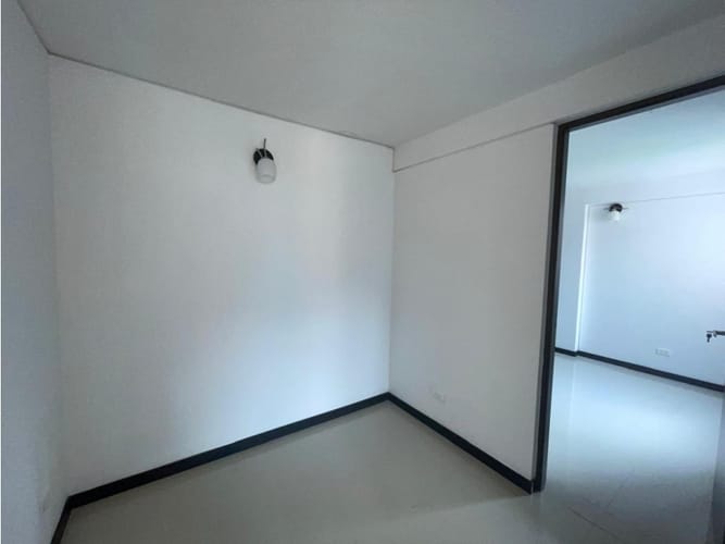 Apartamento de 3 alcobas en venta en Vegas De La Doctora, Sabaneta, 66 m² · foto 20 de 24