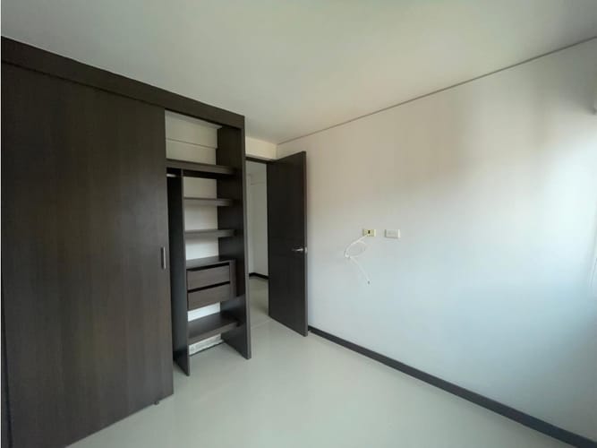 Apartamento de 3 alcobas en venta en Vegas De La Doctora, Sabaneta, 66 m² · foto 24 de 24