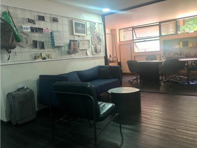 Oficina en venta en Milla De Oro, Medellín, 60 m² · foto 2 de 14