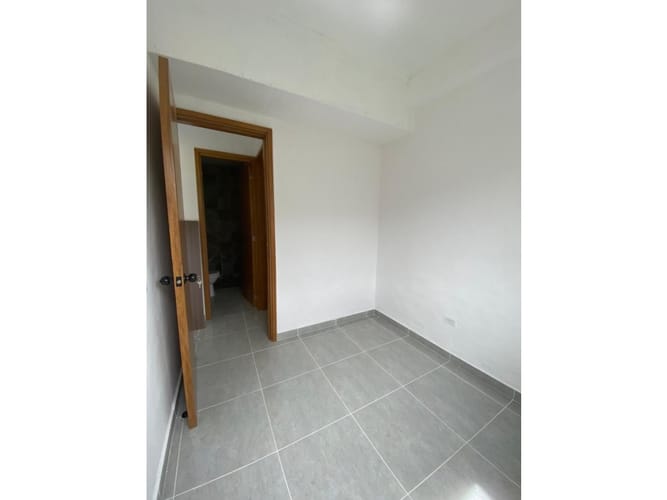 Apartamento de 2 alcobas en venta en Fontibon, Rionegro, 54 m² · foto 4 de 11