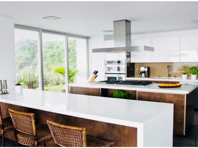 Casa de 4 alcobas en venta en Vía Las Palmas, Medellín, 590 m² · foto 5 de 8