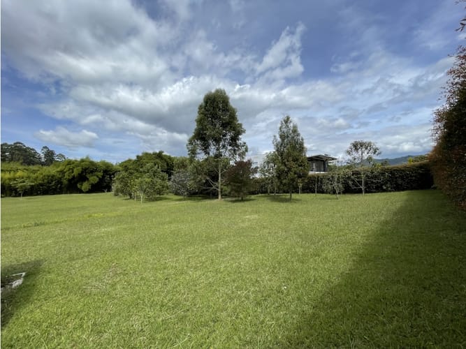 Lote en venta en Cabeceras De Llanogrande, Rionegro, 3200 m² · foto 14 de 24