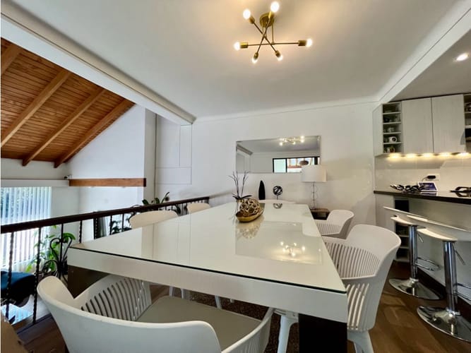 Casa de 5 alcobas en venta en La Macarena, Rionegro, 722 m² · foto 4 de 24