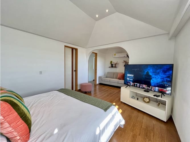 Casa de 5 alcobas en venta en La Macarena, Rionegro, 722 m² · foto 7 de 24