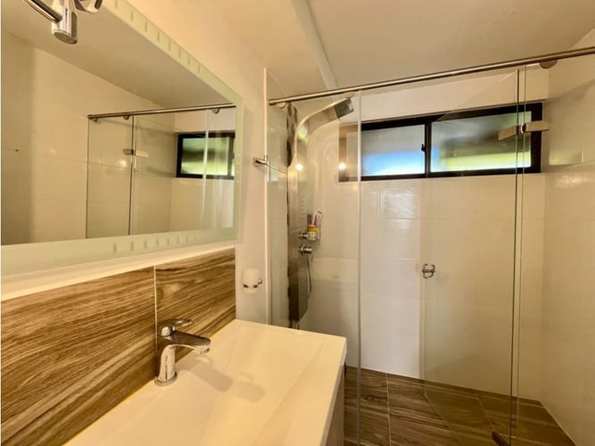 Casa de 5 alcobas en venta en La Macarena, Rionegro, 722 m² · foto 8 de 24