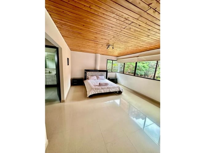Casa de 4 alcobas en venta en Santa Maria De Los Angeles, Medellín, 360 m² · foto 13 de 24