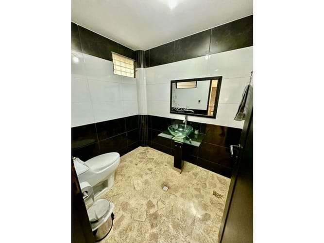 Casa de 4 alcobas en venta en Santa Maria De Los Angeles, Medellín, 360 m² · foto 23 de 24