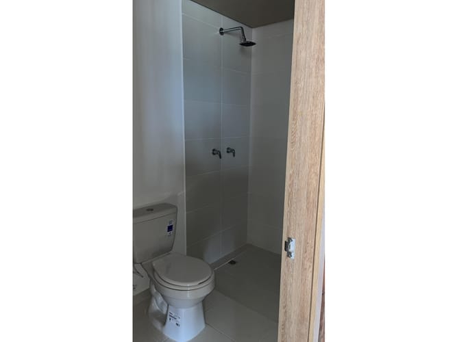 Apartamento de 2 alcobas en venta en Barro Blanco, Rionegro, 62 m² · foto 2 de 12
