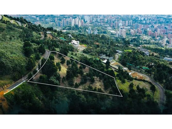 Lote en venta en Las Palmas, Medellín, 11761 m² · foto 8 de 8