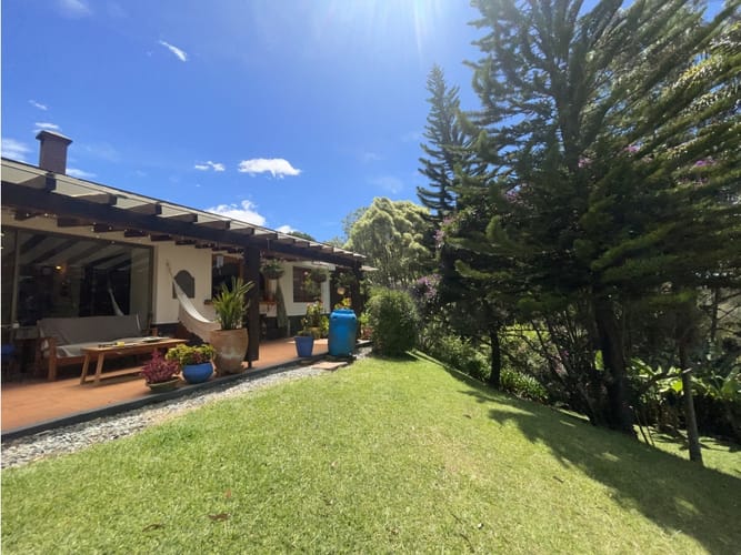Casa de 6 alcobas en venta en Quirama, La Ceja, 400 m² · foto 3 de 24