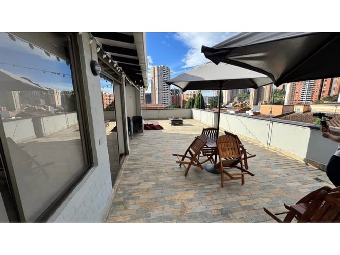 Casa de 5 alcobas en venta en Aranjuez, Sabaneta, 216 m² · foto 5 de 10
