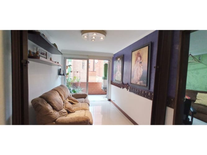Apartamento de 3 alcobas en venta en Coloradas, Medellín, 164 m² · foto 4 de 19