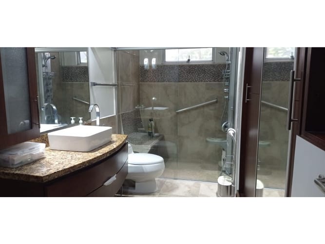 Apartamento de 3 alcobas en venta en Coloradas, Medellín, 164 m² · foto 8 de 19
