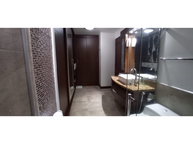 Apartamento de 3 alcobas en venta en Coloradas, Medellín, 164 m² · foto 12 de 19
