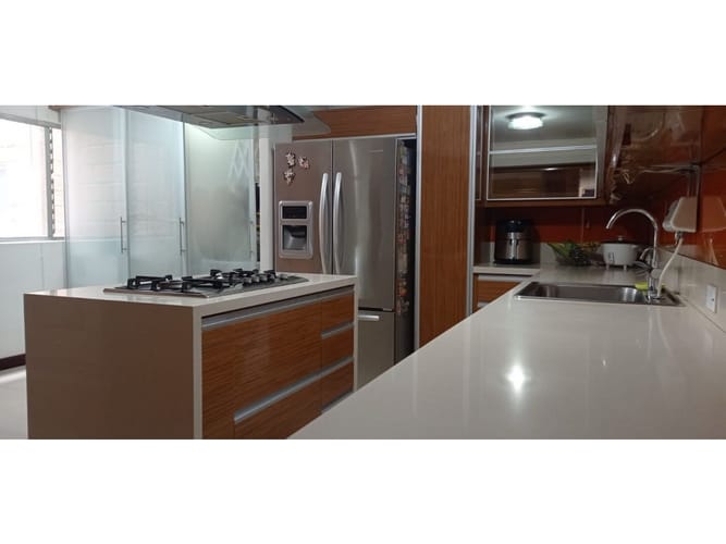 Apartamento de 3 alcobas en venta en Coloradas, Medellín, 164 m² · foto 15 de 19