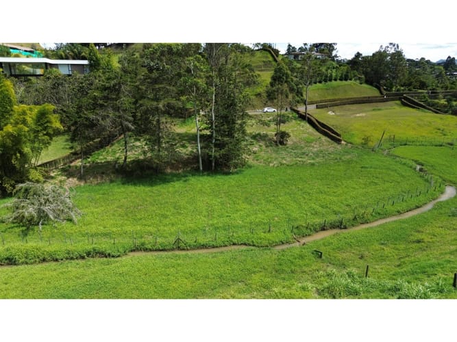 Lote en venta en Quirama, Rionegro, 3650 m² · foto 4 de 10