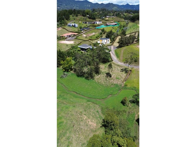 Lote en venta en Quirama, Rionegro, 3650 m² · foto 7 de 10