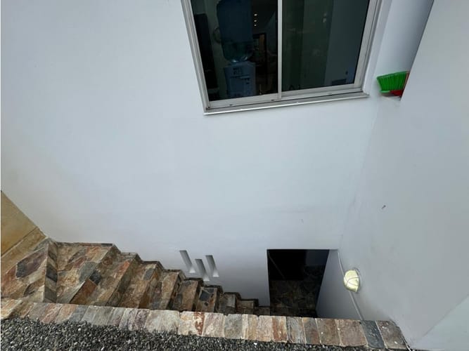 Casa de 4 alcobas en venta en Las Palmas, Medellín, 360 m² · foto 10 de 24