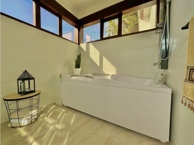 Casa de 5 alcobas en venta en Llano Grande, Rionegro, 450 m² · foto 7 de 24