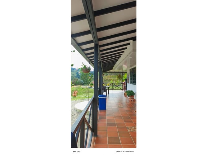 Casa de 4 alcobas en venta en El Salado, Guarne, 290 m² · foto 12 de 23