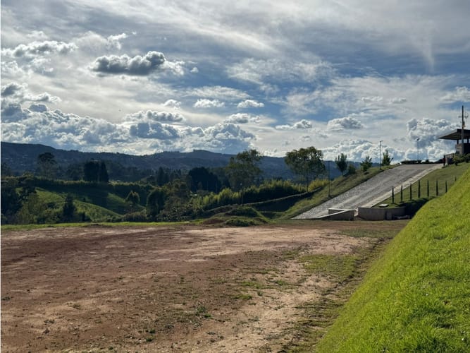 Lote en venta en El Porvenir, Rionegro, 5255 m² · foto 5 de 15