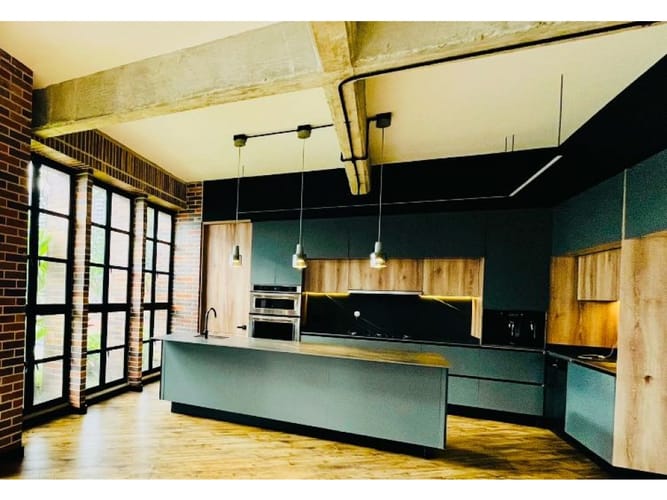 Apartamento de 3 alcobas en venta en Medellín, 330 m² · foto 2 de 24