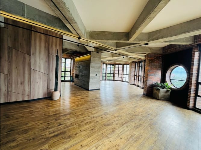 Apartamento de 3 alcobas en venta en Medellín, 330 m² · foto 3 de 24
