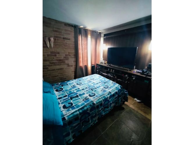 Apartamento de 3 alcobas en venta en La Milagrosa, Medellín, 66 m² · foto 11 de 13