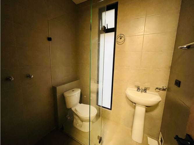 Apartamento de 3 alcobas en venta en Medellín, 330 m² · foto 15 de 24